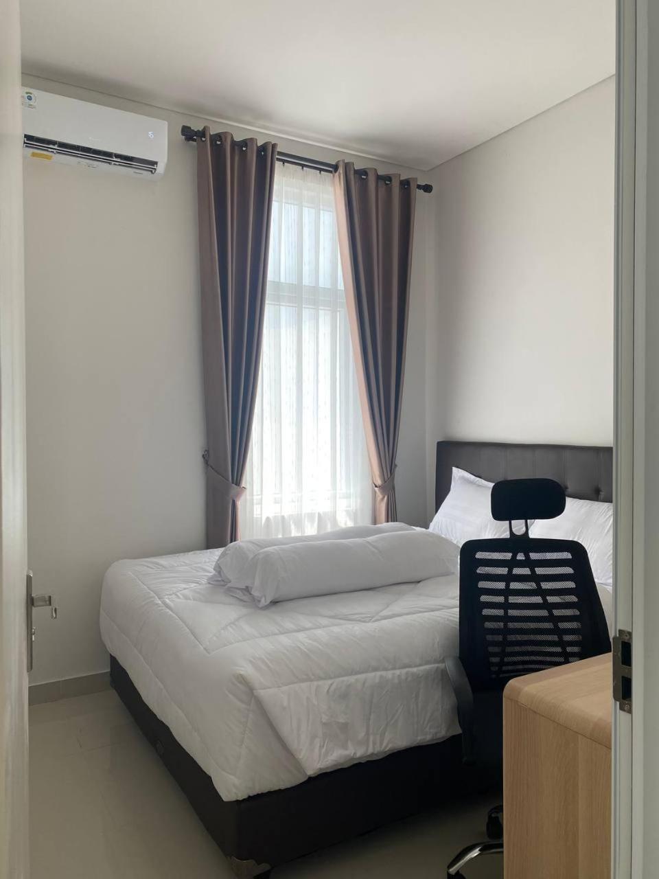 Villa Ku Villa Mu Semarang Ngoại thất bức ảnh