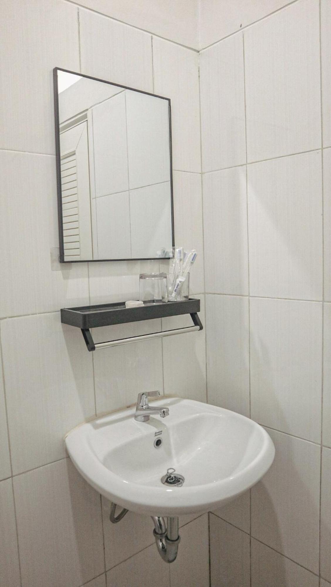Villa Ku Villa Mu Semarang Ngoại thất bức ảnh