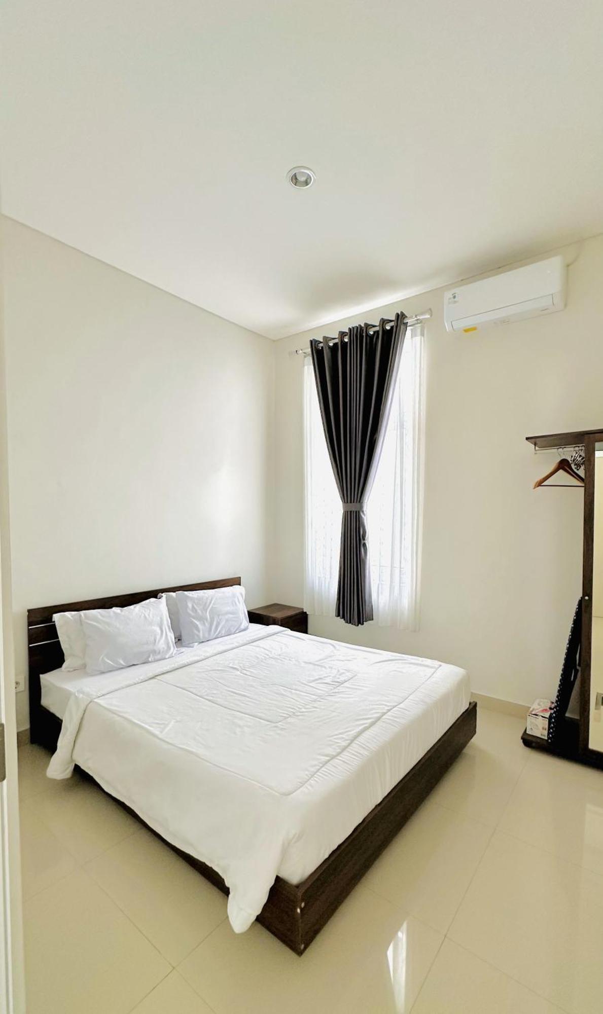 Villa Ku Villa Mu Semarang Ngoại thất bức ảnh